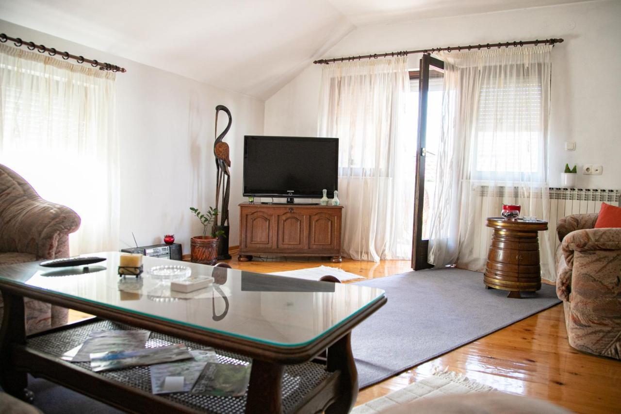 Apartment Ikar Mostar Eksteriør bilde