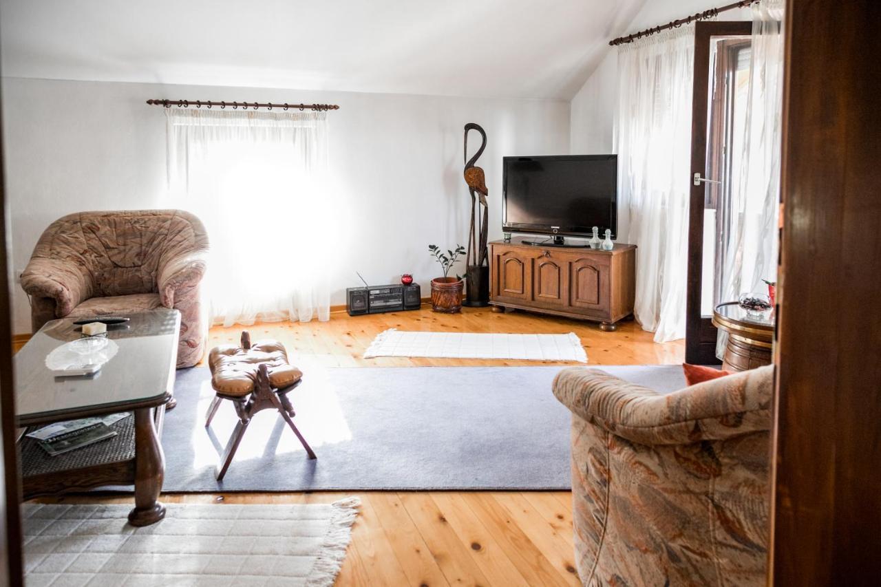 Apartment Ikar Mostar Eksteriør bilde