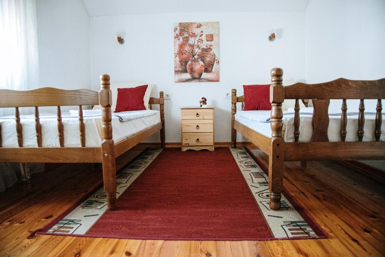 Apartment Ikar Mostar Eksteriør bilde