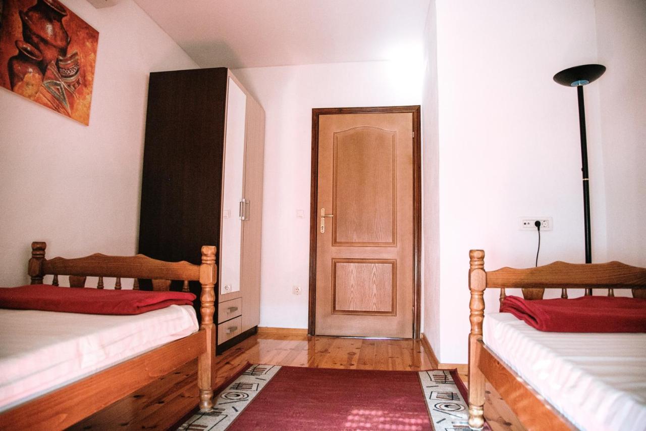 Apartment Ikar Mostar Eksteriør bilde