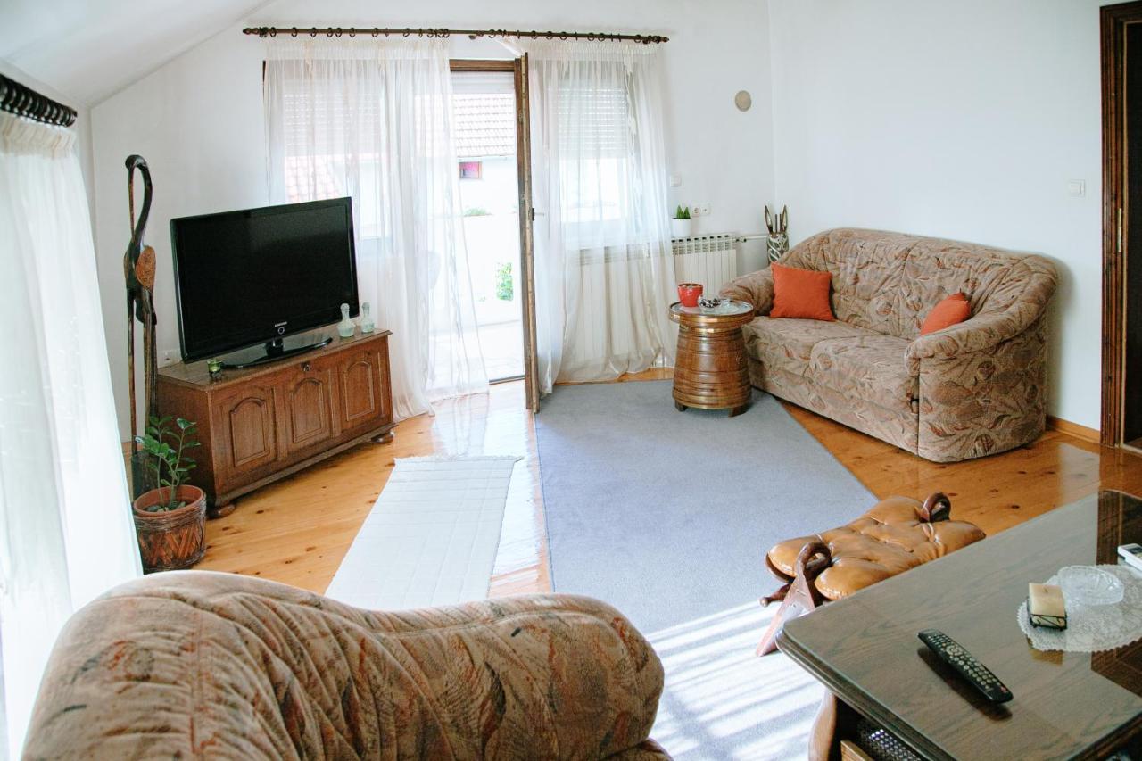 Apartment Ikar Mostar Eksteriør bilde